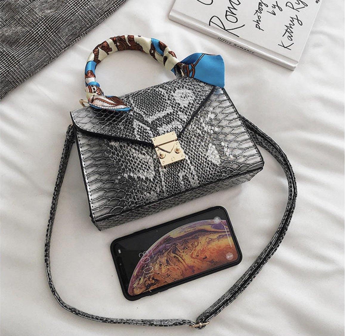 KHARI COLLECTION - Totes Luxe UK